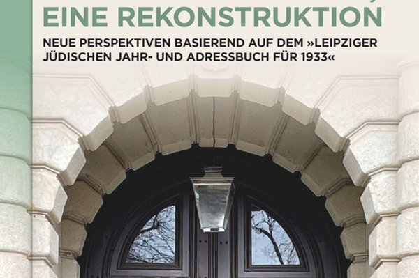 Das Buchcover zeigt eine Eingangstür in ein Leipziger Jugendstilhaus
