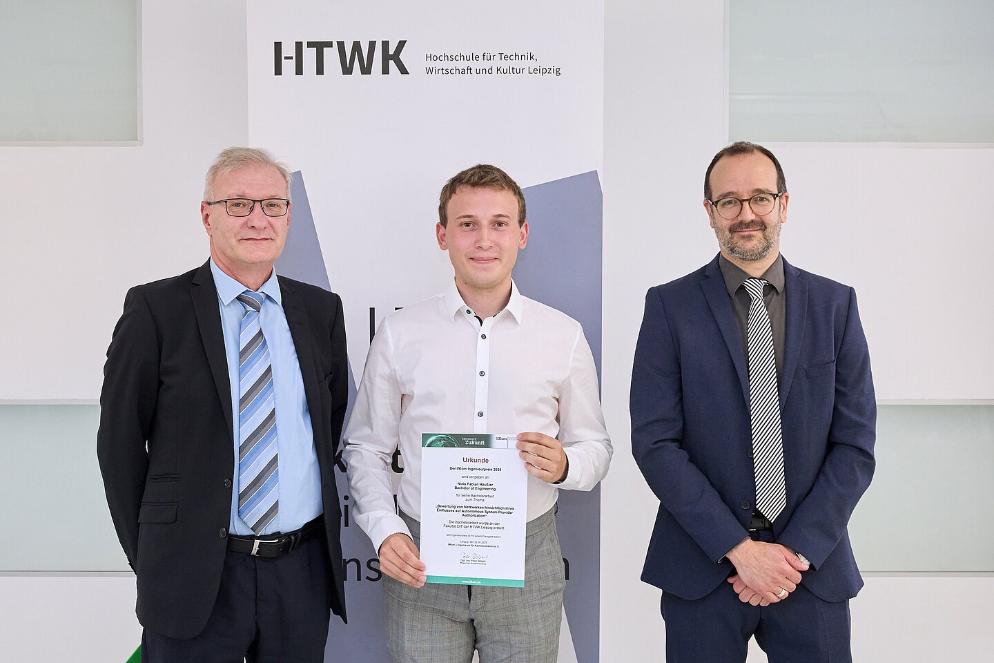 Student erhält Hochschulpreis des IfKom e.V.