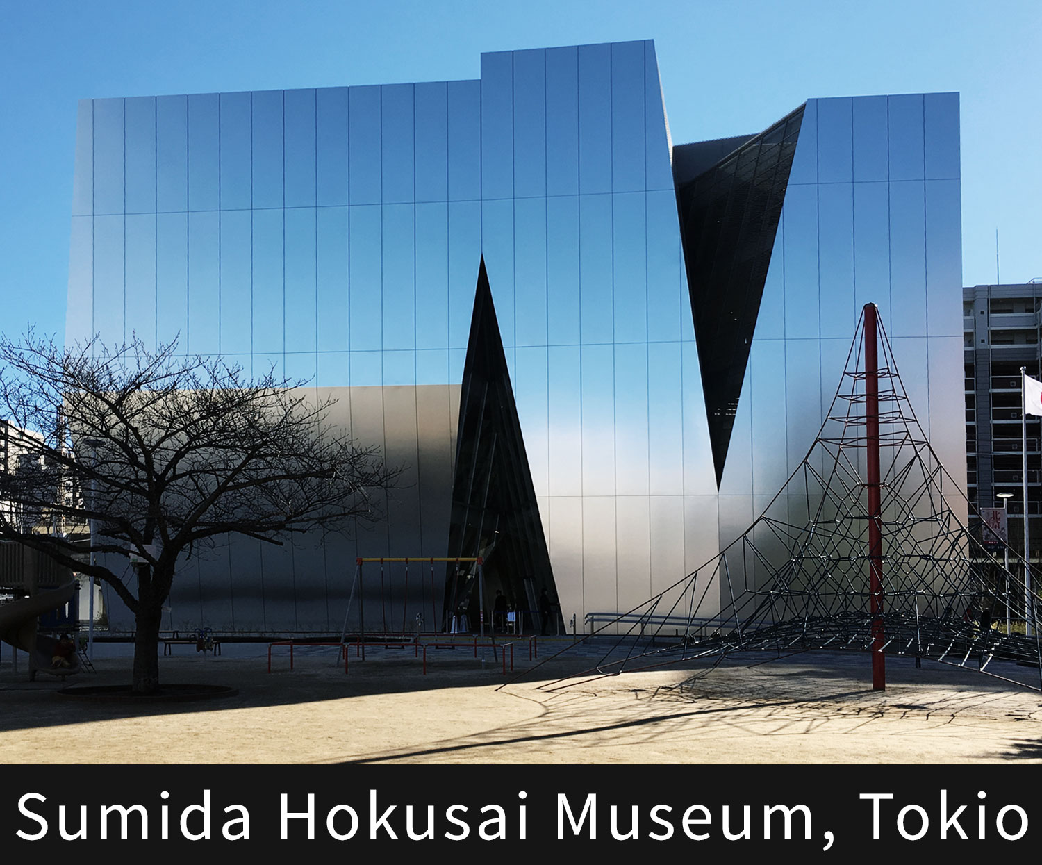 Blick auf das Sumida Hokusai Museum.